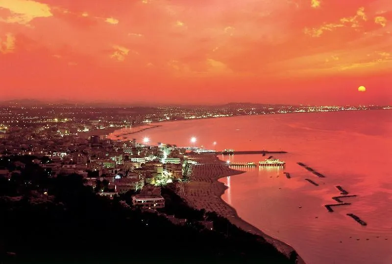Hotel Nord Est Cattolica 4*,  Italie